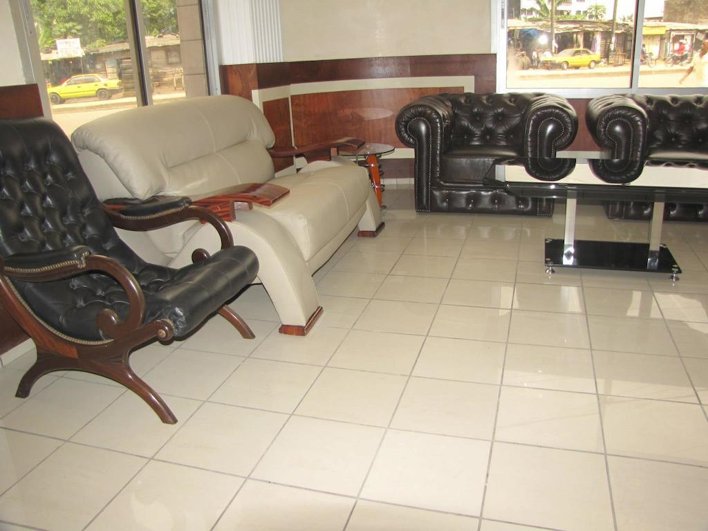 Afrique Hotel Douala Airport Exterior photo